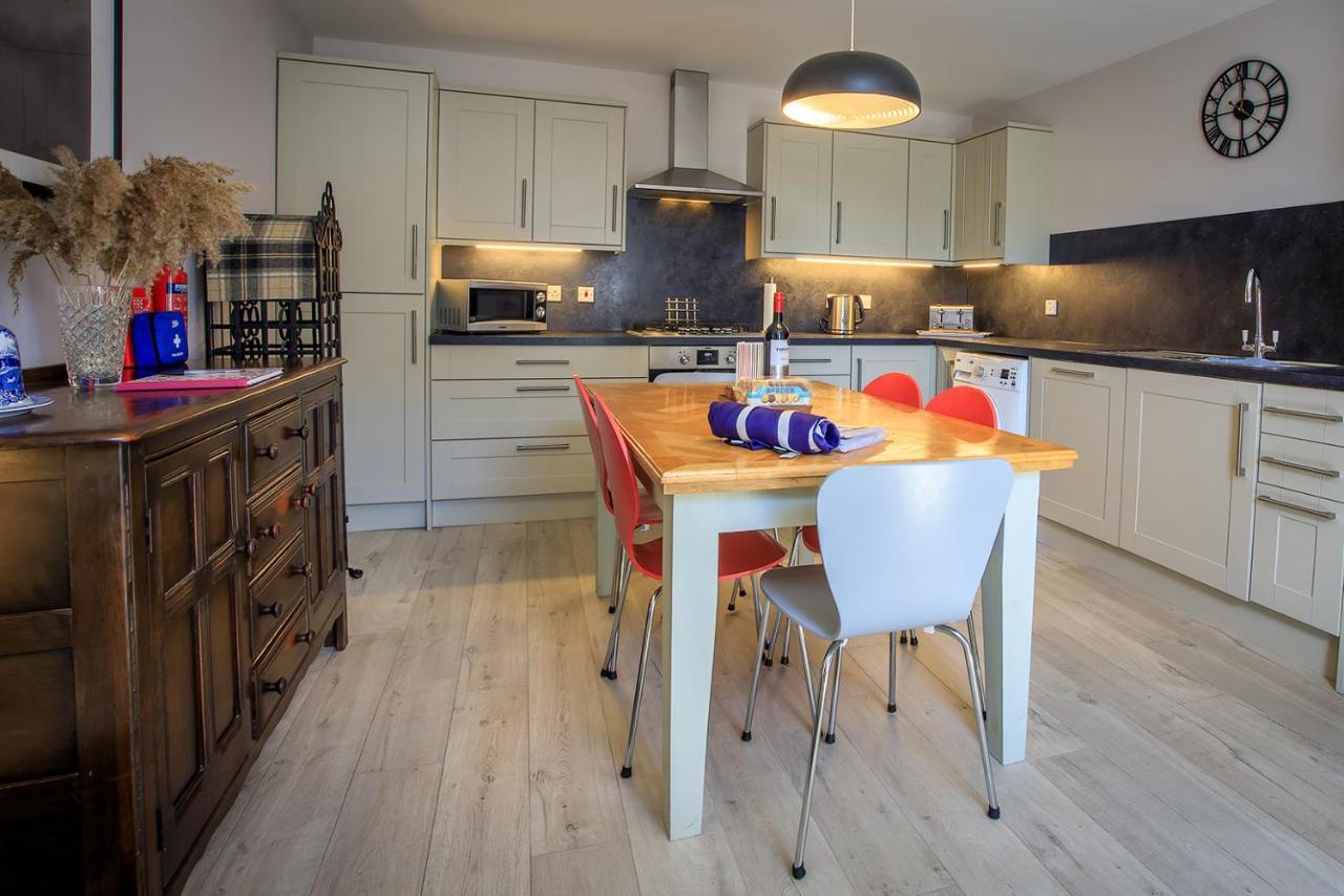 Cosy Cottage In Fishertown, Nairn - Free Parking & Pets Welcome Buitenkant foto