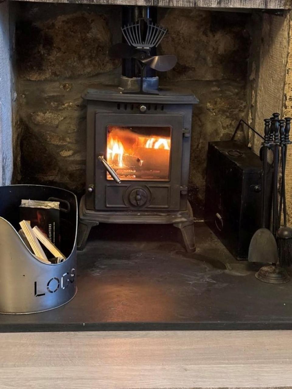Cosy Cottage In Fishertown, Nairn - Free Parking & Pets Welcome Buitenkant foto